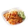 Macarrão de arroz frio fresco pronto para comer, macarrão frio fresco misturado sem cozimento com molho de gergelim e óleo vermelho, café da manhã instantâneo para pessoas preguiçosas, trabalhadores de escritório e estudantes