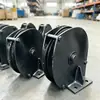 La estructura de rodamiento de la rueda guía de cola del cargador de rocas tipo rastrillo permite una rotación flexible, lo que lo hace adecuado para su uso en aplicaciones mineras