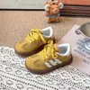 Zapatillas de Skate para Niños 2026 Nuevos Llegados Primavera/Verano Zapatillas Deportivas Casuales de Caña Baja para Niños Pequeños y Niños Pequeños Malla Transpirable Zapatillas de Entrenamiento Alemanas