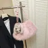 Bolso de mano de felpa transfronterizo, versátil para ir al trabajo, un bolso de hombro de nicho y elegante, un bolso con forma de nube de gran capacidad, perfecto para llevar cruzado