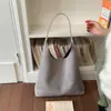 Bolso de gamuza para mujer, nueva colección 2026, estilo retro de alta gama, bolso tote de gran capacidad, bolso de hombro y conjunto de bolsos anidados