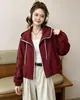 Chaqueta holgada con capucha estilo coreano para mujer, nuevo modelo primavera/otoño 2026, bloques de color, tacto de alta gama, top casual versátil adelgazante