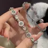 Pulsera Geométrica Simple de Circonita Super Brillante, Pulsera de Dopamina de Lujo Ligero de Gama Alta, Accesorio de Mano Versátil de Moda para Viajes Diarios para Mujeres