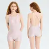Galaxia Niebla Rosa 2026 Traje de Baño Profesional de Entrenamiento de Natación de una Pieza de Pierna Cuadrada de Alta Gama para Mujeres, Traje de Baño para Aguas Termales
