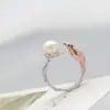 Joyería de Plata Nafuge al por Mayor Anillo de Plata Incrustado con Perla Natural de Agua Dulce Anillo de Plata de Ley 925 con Baño de Oro Pájaro Moda