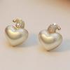 Lindos aretes de perlas estilo japonés y coreano para mujer, nuevo diseño de lujo de nicho joven, aretes de sombrero de Navidad, aretes elegantes que combinan con todo