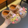 Pantufas de inverno quentes para meninas, forradas com fleece, impermeáveis e fofas para usar em casa, adequadas para bebês e meninas pequenas, com sola antiderrapante