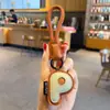Chaveiro Pingente Criativo de Couro PU com 26 Letras, Simples para Casal Carro Bolsa Decoração de Chaveiro Presente