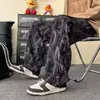 Pantalones de hombre de moda, pantalones deportivos con estampado integral, corte recto, forrados de forro polar para otoño e invierno, pantalones largos casuales de pierna ancha para adolescentes