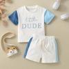 Conjunto de Camiseta de Manga Corta con Bloques de Color Estampada con Letras 'Dude' de Algodón Tejido y Shorts de Verano 2025 para Bebés y Niños Pequeños