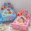 Decoración de Pastel Mousse Bola Día del Niño Adornos Lindos de Niño y Niña 61 Felices Fiestas Caja de Empaque Portátil