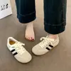Sapatos Rasos Leves Versáteis Estilo Retro Forrest Gump para Mulheres Verão 2026 Novo Estilo Tênis de Solado Macio Não Cansativos Sapatos Femininos Retro