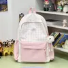 Mochila refrescante xadrez azul e branco com sal marinho, com uma vibe coreana suave, perfeita para meninas do ensino fundamental e médio tirarem fotos.