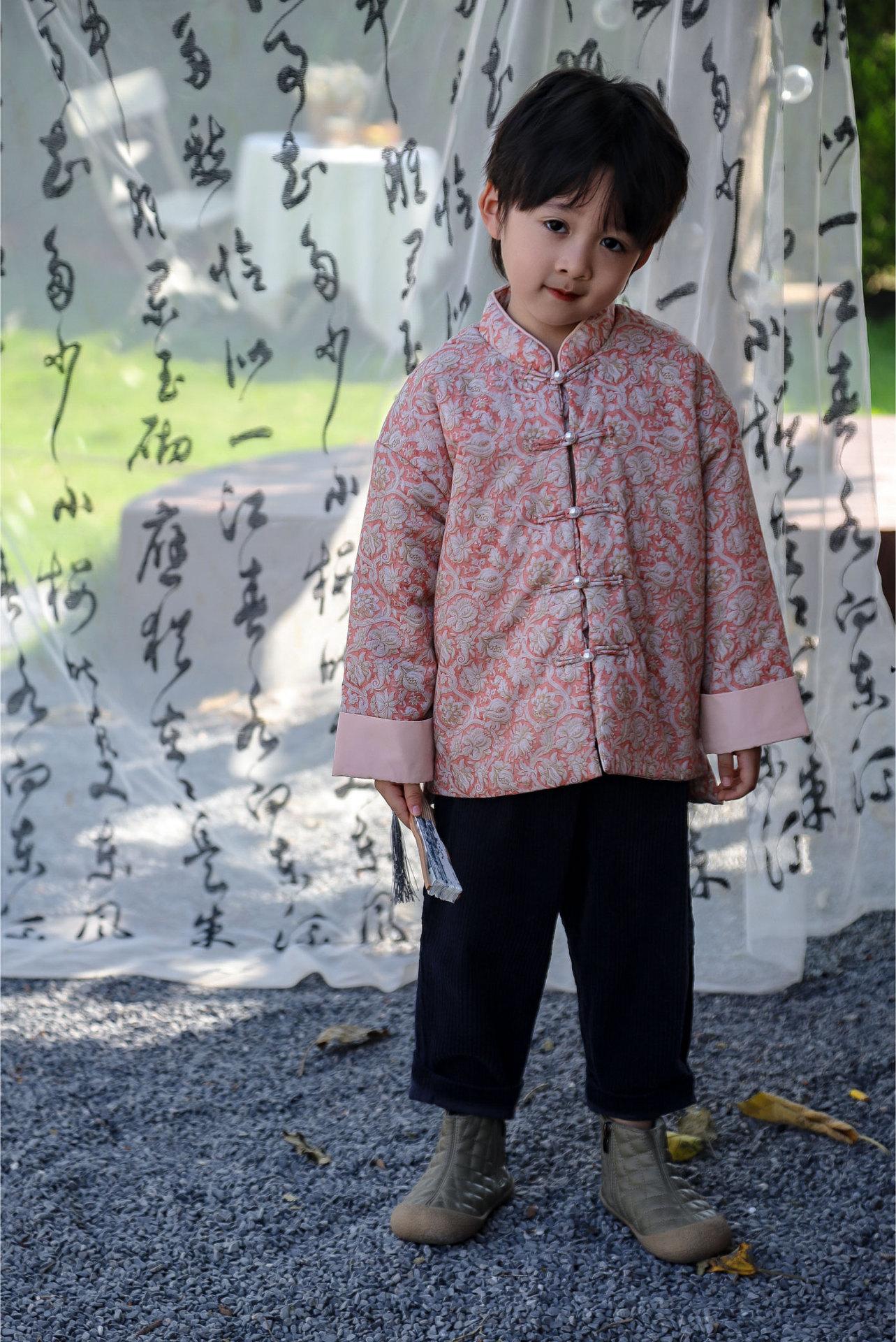 粉色图腾棉衣 (1).jpg