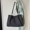 Bolsa Tote de Ombro Casual com Bolinhas Personalizada, Grande Capacidade, Estilosa e Relaxada, Moda Simples para o Dia a Dia