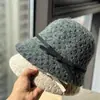 2026 Nuevo Sombrero de Mujer Otoño Tejido con Lazo Sombrero de Pescador Hace que la Cara se Vea Más Pequeña Moda Versátil Sombrero de Cubo