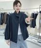 Chaqueta de Trabajo de Alta Gama Estilo Coreano con Cuello Alto de Color Contrastante para Mujer Otoño 2025 Nueva Moda Casual Popular Chaqueta Corta