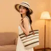Sombrero de Paja Transfronterizo Bolso de Paja Set de Dos Piezas Sombrero para el Sol Gran Capacidad Bolso Tote Rayado Bolso de Hombro Bolso de Playa Tienda de Fábrica