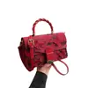 2025 nuevo primavera simple moda fresco estilo nacional bordado mariposa bolsos comercio exterior ocio alto sentido bolso de hombro