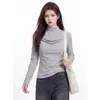Camiseta Falsa de Duas Peças Gola Alta Meio Manga Feminina Outono/Inverno Novo Design Sensação Slim Fit Valoriza o Corpo Estilo Puro Desejo Ombro a Ombro Pequeno Top