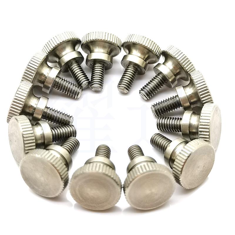 手拧不脱出螺钉