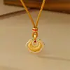 Colar Pingente Fechadura da Sorte com Padrão de Nuvem Escovado, Design Antigo, Pingente Fechadura da Sorte Auspicioso Desejoso de Nicho, Corrente de Suéter, Corrente para Clavícula