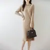 Estilo Nuevo Otoño e Invierno Vestido de Punto de Lana con Cuello de Muñeca Moda Cálido Vestido Suéter de Longitud Media para Personas Bajas Falda Base