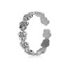 Anillo de Acero Inoxidable con Flor de Ciruelo Dorada Elegante Francesa Accesorios para Niñas Estilo Frío ins Anillo Abierto de Acero de Titanio