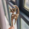 Broche de gatinho retrô fofo de moda europeia e americana transfronteiriça corsage de diamante requintado alfinete criativo de gola para roupas da moda