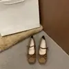 Impresionantes zapatos de salón estilo francés, zapatos Mary Jane de gamuza súper populares con plataforma interior y detalle de lazo para mujer, nuevo modelo verano 2026