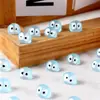 Enfeites de Boneca Gato Animado Diabrete Imp Briquete Olhos Grandes Fofo Inseto de Carvão Mini Briquete
