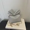 Bolsa Quadrada Pequena com Laço Bolsa de Ombro Único Moderna Estilosa Bolsa Transversal com Corrente Bolsa de Mão Feminina Estilosa de Luxo Leve Bolsa Quadrada Pequena