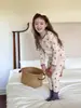 Nuevo conjunto de pijama de otoño e invierno para niñas timo, que consta de una parte superior y una inferior, ropa de otoño e invierno para niños, pijamas casuales con temática de dibujos animados y pantalones para dormir