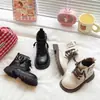 Botas Martin para niños de 6 a 12 años, botines cortos de estilo británico para niñas, nuevas botas de cuero de otoño e invierno, zapatos para niños mayores antideslizantes de suela blanda