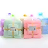 Artículos del Hogar Set de Toallas de Terciopelo Coral de Dos Piezas, Toallas de Baño Suaves y Absorbentes para Hombres y Mujeres, Toallas de Playa, Al Por Mayor en Stock