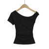 Estilo Europeo y Americano Sexy Hombro Inclinado Torcido Fuera del Hombro Manga Corta Camiseta Diseño para Mujer Ajustado Asimétrico Arrugado Top Corto