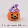 Lindos accesorios de material para manualidades DIY de dibujos animados de fantasmas brillantes para la noche, para pinzas de pelo, fundas de teléfono y hebillas de zapatos creativas al por mayor