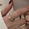 Anel Liso de Prata Esterlina 925 Anel de Pérola Feminino Estilo Frio Nicho Alto Padrão Anel de Dedo Aberto Sem Cor Joia de Casal