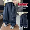 Jeans Versátiles de Trabajo para Niños, Pantalones Casuales Estilosos Versión Coreana Nuevos para Primavera y Otoño 2026, Pantalones Largos para Niños Pequeños