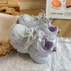 Tênis dad shoes para meninas 2026 novo modelo com laço de pérola, strass brilhantes, sola grossa macia, respirável, fecho de velcro, antiderrapante, versátil e moderno