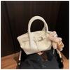 Bolsa Saco Transversal Tendência de Nicho Transfronteiriça 2026 Nova Moda Estilo Coreano Bolsa de Ombro com Sensação de Luxo Versátil Bolsa Transversal
