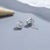 Pendientes Redondos de Zirconia de Plata de Ley 925 para Mujer Nueva Moda Simples Ins Versátiles Clavos de Hélice Auricular Joyería de Oreja Personalizada Elegante