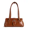 Bolso de Axila de Gama Alta para Mujer 2026 Nuevo de Moda Versátil con Tachuelas Estilo Biker Bolso de Mano Retro de Lujo Ligero