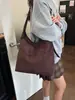 Bolsa tote vintage de grande capacidade para mulheres, novo modelo 2026, bolsa de ombro/axila versátil e moderna em camurça vintage