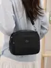 Elegante bolso cruzado de nailon para mujer, con múltiples compartimentos, diseño ligero y forma cuadrada casual, perfecto para llevar un teléfono