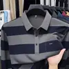 Camiseta de algodón de manga larga de color con bolsillos y cuello de solapa para papá de mediana edad y mayor, holgada y casual, prenda superior para hombre de otoño e invierno, polo