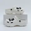 Sandalias y zuecos versátiles, lindos, impermeables, ligeros, antideslizantes, de dibujos animados de enfermera, cómodos, para estudiantes, mujeres, zapatos casuales de moda