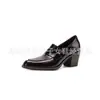 Sapatos de Couro Femininos com Salto Alto Grosso Estilo Britânico Sapatos de Salto Único Outono Novo Bico Quadrado Sapatos de Salto Único de Couro Genuíno de Vaca Meia-Canela Sapatos de Salto Único da Moda para Mulheres