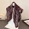 Bufanda Cuadrada Pequeña de Algodón y Lino con Patrón de Espiga de Marañón Europeo y Americano, Chal Bufanda Imitación Terciopelo, Bufanda para el Cuello con Protección Solar, Bufanda para Mujer