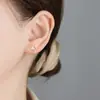 Pendientes de Hoja de Arce Estilo Coreano Pendientes de Hojas Frescas Estilo Mori Moda Simple Pequeños para Agujeros de Oreja Pendientes para Niñas